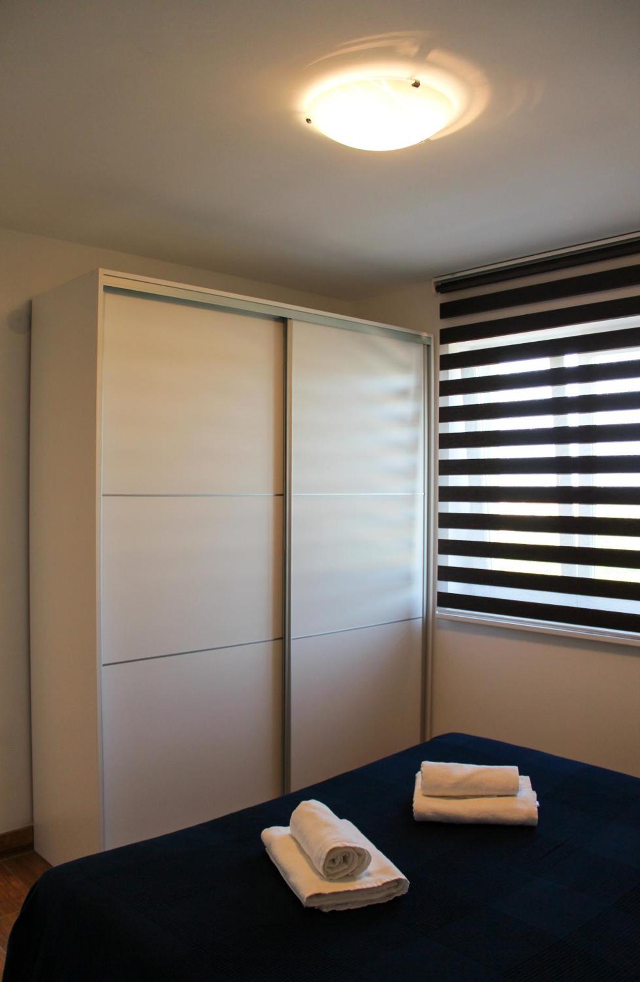 Apartmani Marin1 Vrbnik Oda fotoğraf